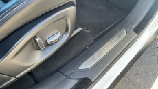 Jaguar F-Pace 2.0d [180] Chequered Flag 5dr Auto AWD Diesel Estate